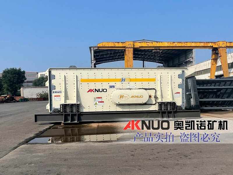新型蜜桃又粗又爽成人WWW网站